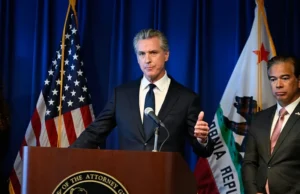 Gwamnan California ya caccaki hare-haren da Amurka ke kai wa yankin Caribbean